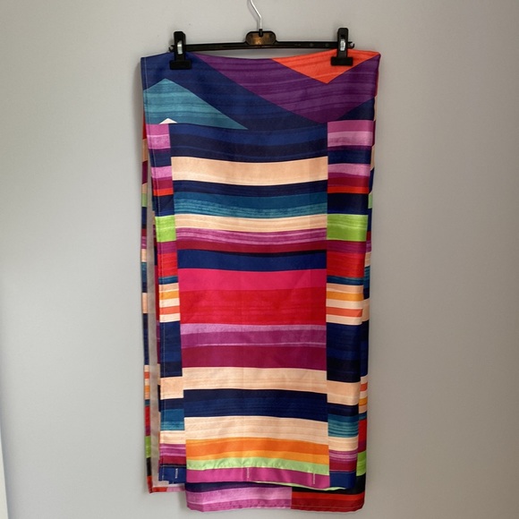 Montex Shower Curtain and Weighted Liner - Picture 3 of 7